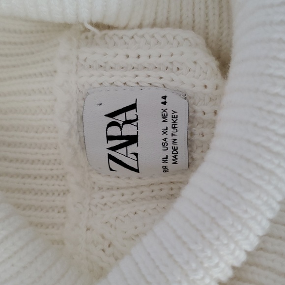 ZARA White Turtleneck Long Women's Sweater. XL. - Picture 7 of 9